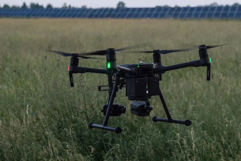 dron dji s termovizi